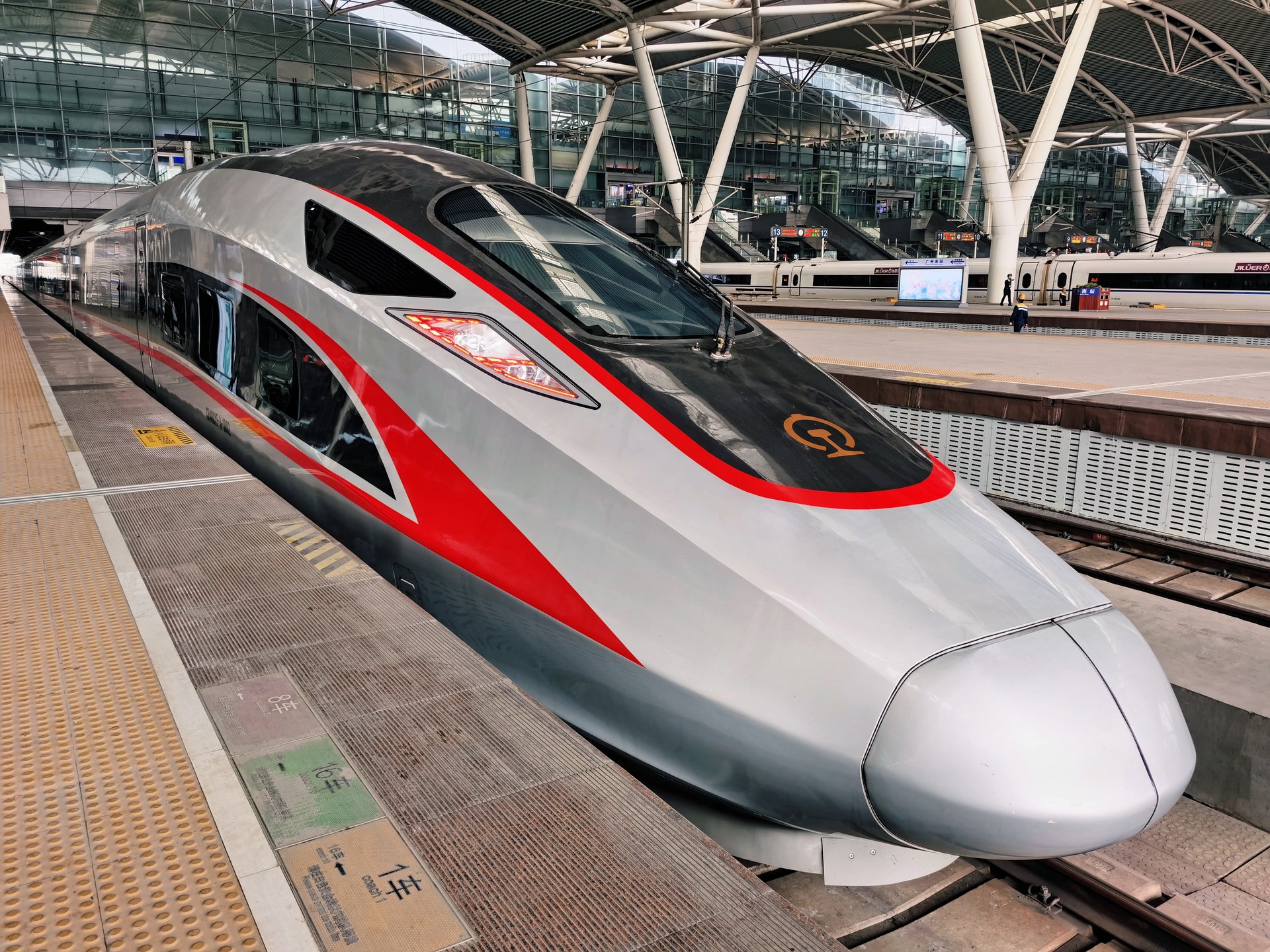 中国高铁/轨道交通装备产业 2026：一张国家名片的登顶之路与南顺北阻的出海